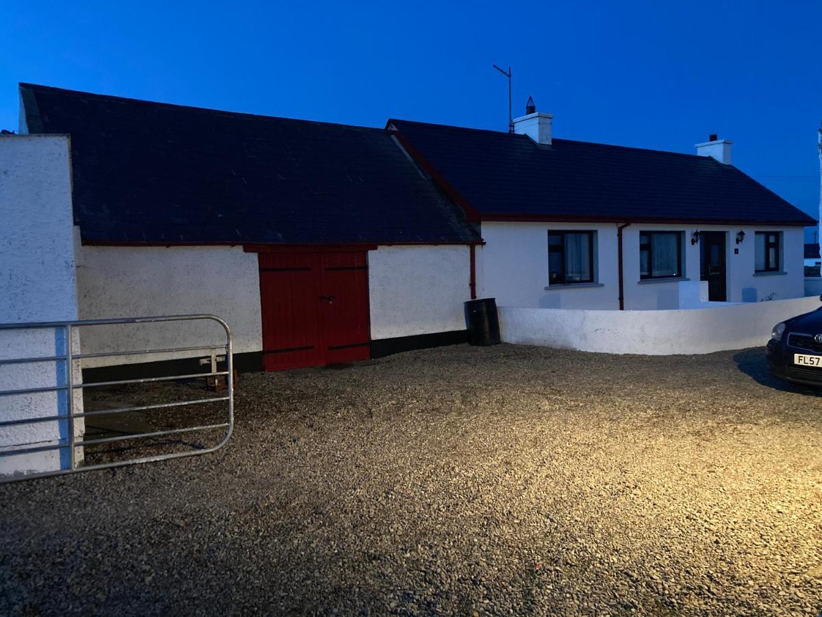Littles Cottage, Heart Of The Mournes Annalong Exterior photo